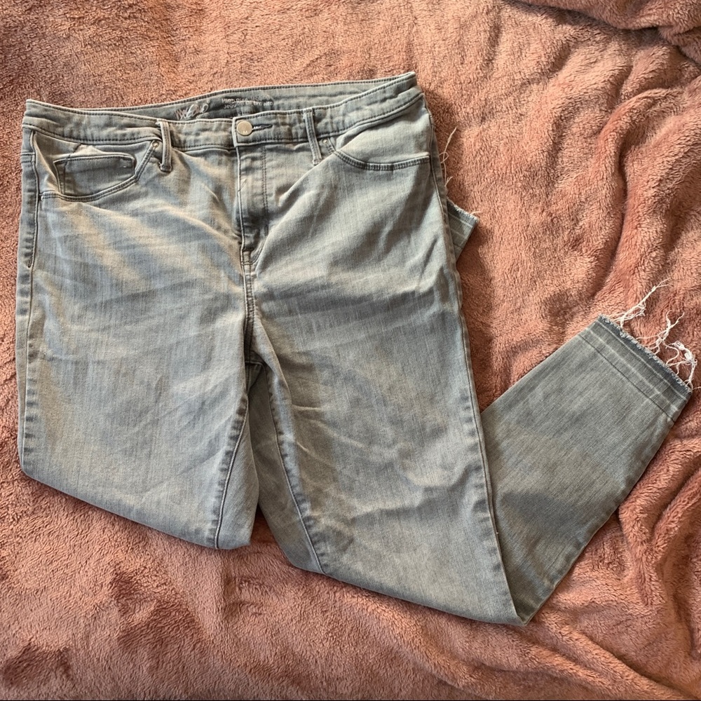 Washed Grey Jeans